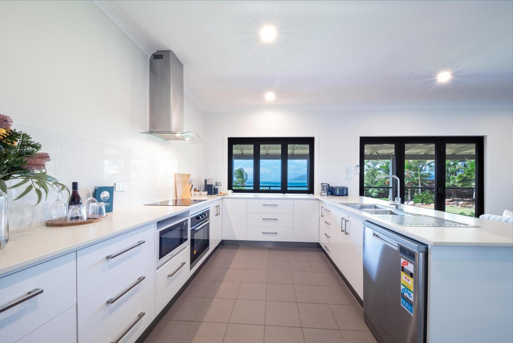 Freedom Shores Resort Airlie Beach Cannon Valley Eksteriør bilde